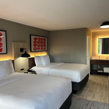 Wyndham Garden Columbia-Ft Jackson Hotel Екстериор снимка