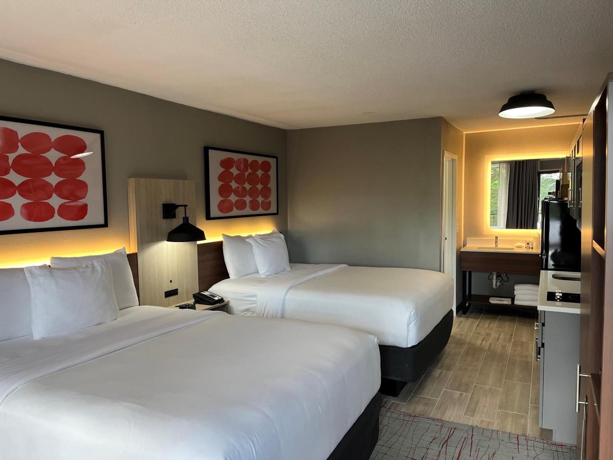 Wyndham Garden Columbia-Ft Jackson Hotel Екстериор снимка